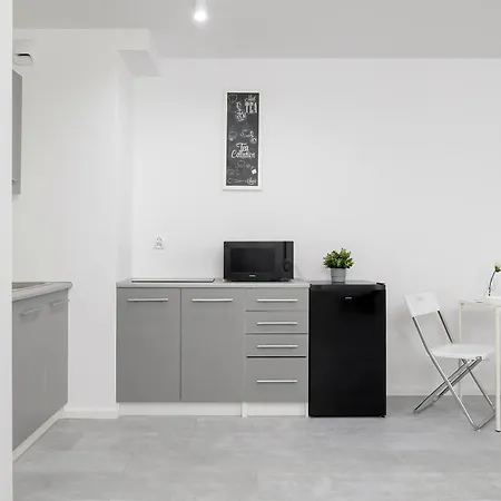 Eleganckie I Stylowe Z Balkonem W Sosnowcu By Renters Apartament Sosnowiec