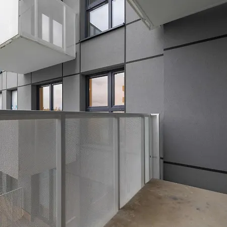 Apartament Eleganckie I Stylowe Z Balkonem W Sosnowcu By Renters Sosnowiec